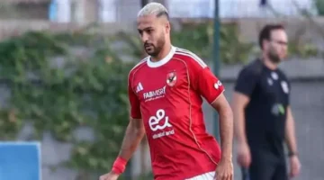 خلاف داخل الأهلي بين توروب ولجنة التخطيط يحدد مستقبل مدافع الفريق ويدفع لاتخاذ قرارات مصيرية 1